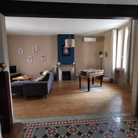Charmante Maison De Ville Avec Grande De Terrasse Willa Caussade